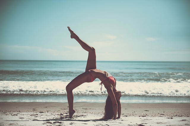 Find din indre ro med disse 5 yogamåtte-øvelser