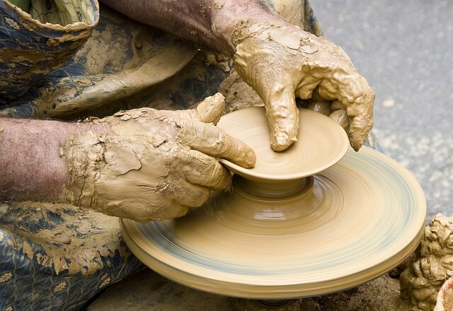 Fra sjovt projekt til kunstværk: Skulpturer i selvhærdende ler